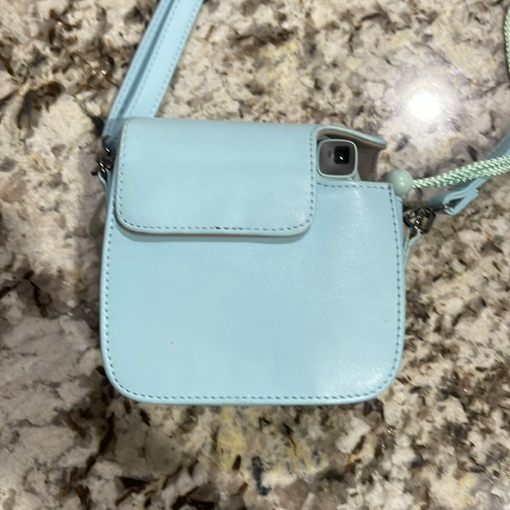 Instax Mini 8 camera - Picture 4 of 7